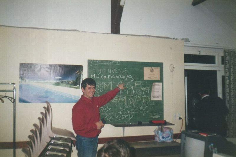 File:FREEDELIRE3.jpg