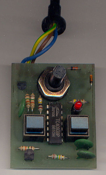File:Slomo PCB Top.jpg