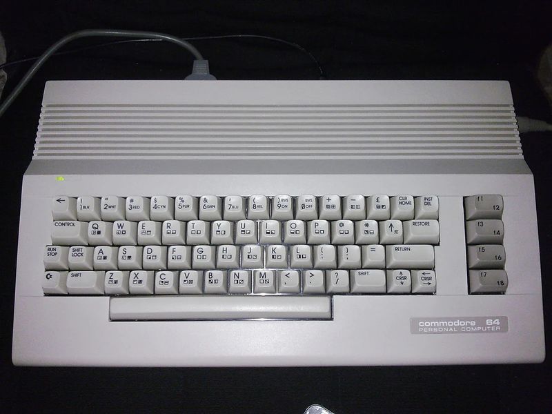 File:Commodore 64C.jpg