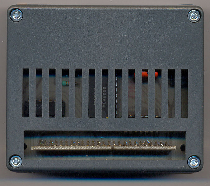File:TechniMusique Synthetiseur Vocal Bottom.jpg